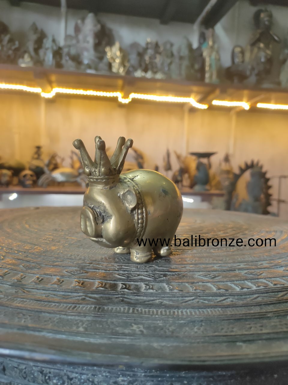 1159 Pig with Crown 9 cm LSMS